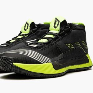 EUC Mens Adidas Dame 5 "Star Wars" Basketball Shoes - Size 7